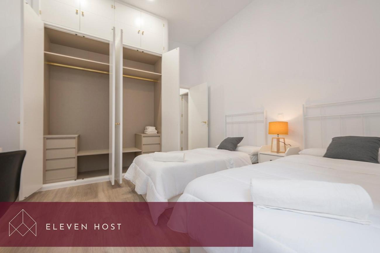 Exclusive Balcony Plaza Mayor Appartement Madrid Buitenkant foto