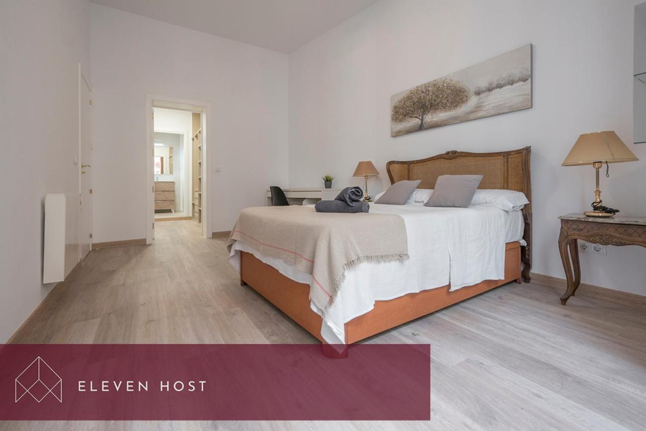Exclusive Balcony Plaza Mayor Appartement Madrid Buitenkant foto