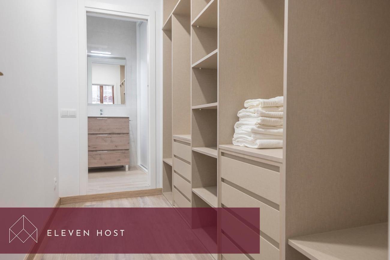 Exclusive Balcony Plaza Mayor Appartement Madrid Buitenkant foto