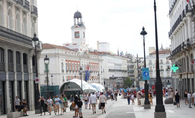 Exclusive Balcony Plaza Mayor Appartement Madrid Buitenkant foto